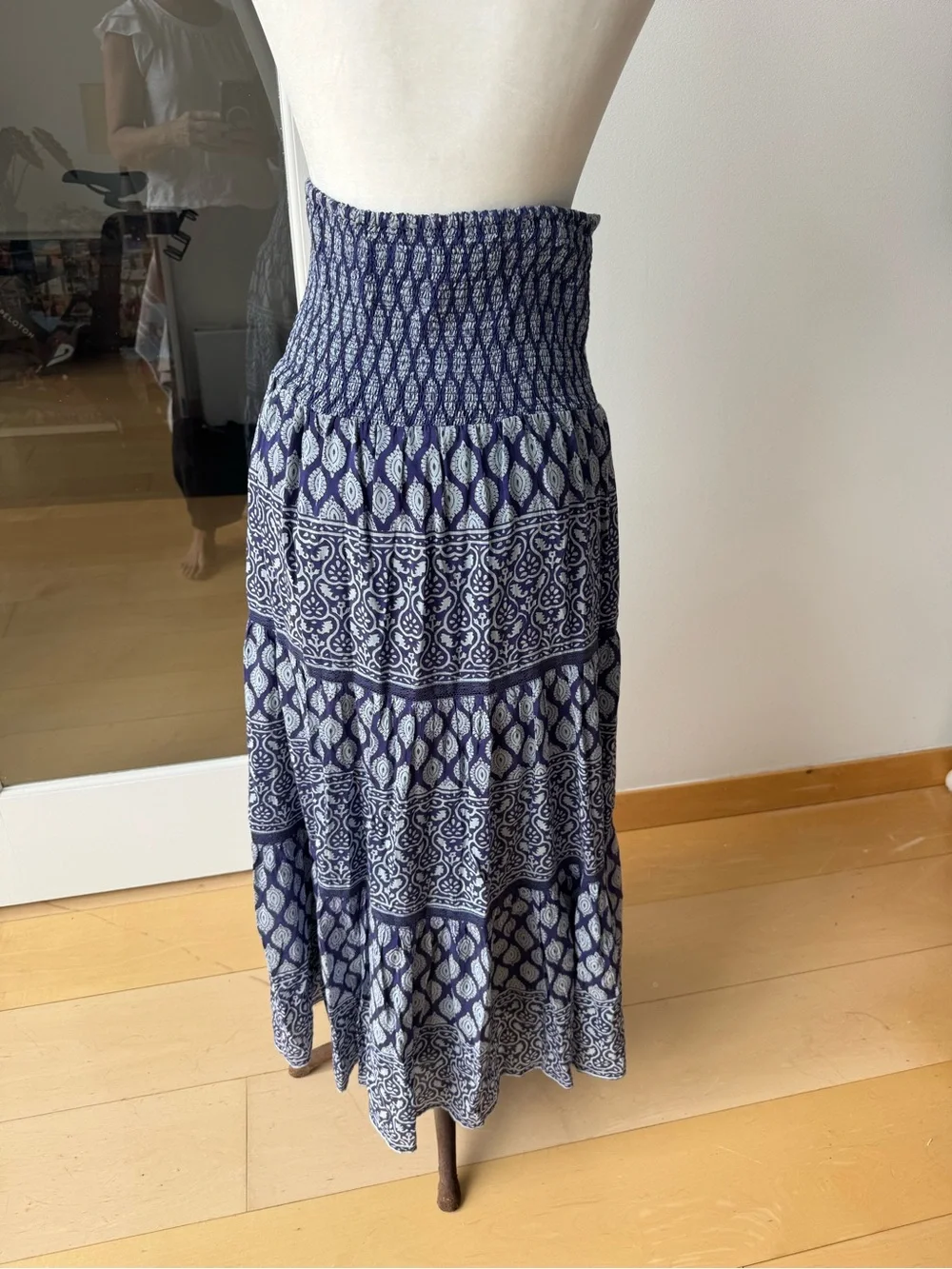 Alicia BELL maxi skirt - Picture 4 of 9